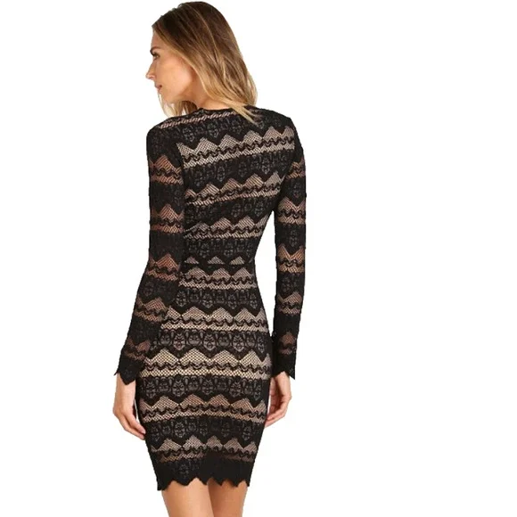 Nightcap Sierra Lace 3/4 Sleeve Deep V Dress Size 2 Us S - Picture 5 of 11